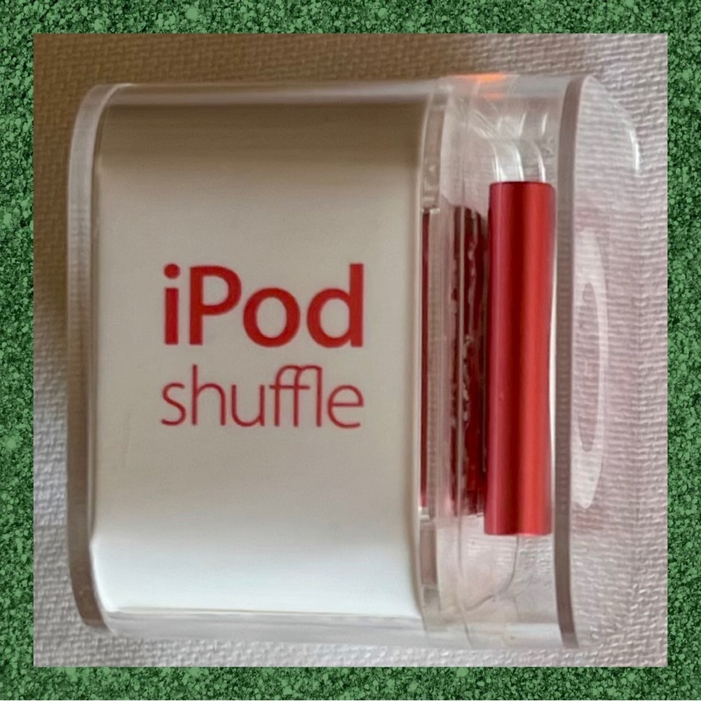 🍎Apple iPod Shuffle Pink MD773LL/A 2GB 4th Gen NEW! - Picture 7 of 14